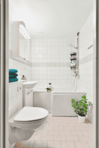 Shower and Bathtub Ideas for Small Spaces
